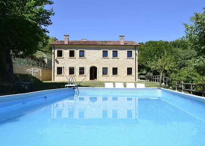 Bed and Breakfast Casale La Rocchetta Lonigo