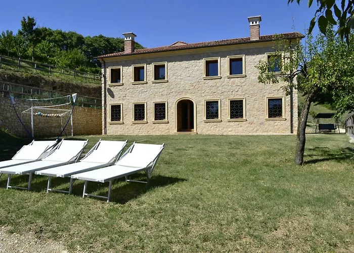 Bed and Breakfast Casale La Rocchetta Lonigo